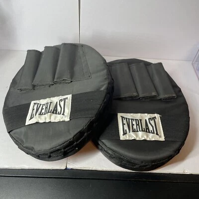 Everlast Boxing Punch Mitts Excellent Pre-Owned Condition Black/Red Set of 2 - Image 1 of 2