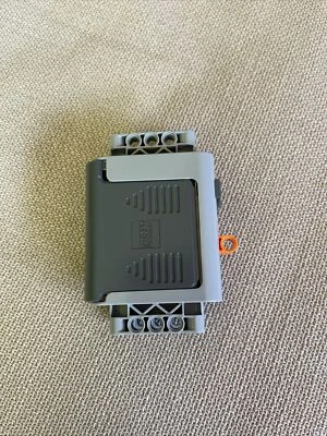 Lego 16846 - Battery Box - Image 1 of 3