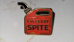 Fueled By Spite Brosche Hut/Anstecknadel - Bild 1 von 1