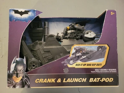 The Dark Knight Batman Crank & Launch Bat-Pod - Nuevo en caja Foto 1 de 2