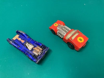 Matchbox Cars Blue Shark N0.61 Lesney 1971 y Road Dragster No.19 1970 por Lesney Foto 1 de 4
