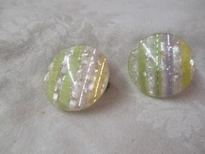 Vintage resin clip on Earrings green yellow white stripes - Picture 1 of 3