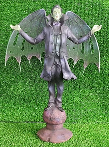 Les Alpes 015 60645 "Vampiro in piedi (Dracula)" The Spirit of Demonolatry - Imagen 1 de 6