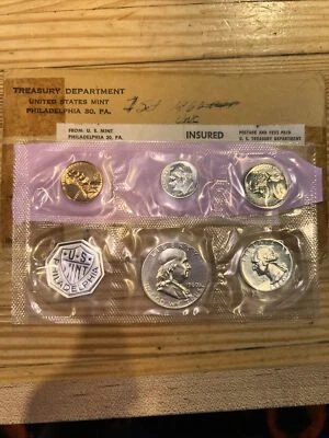1960 US Mint Proof Set 5 Coins 90% Silver Original Envelope & Cello Flat Pack - Image 1 of 2