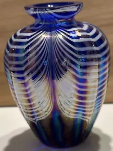 Vaso in vetro artistico iridescente piuma tirata non marcato - Foto 1 di 6
