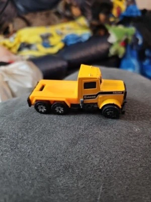 'Classic' Semi Truck  Diecast Toy Construction Plastic Sticky Wheel Damaged RL - Image 1 of 4