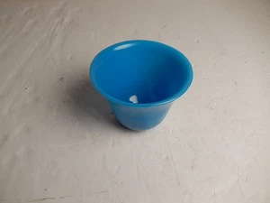 Beautiful Antique Chinese Turquoise Blue Peking Glass Teacup 2 3/4" - Picture 1 of 3