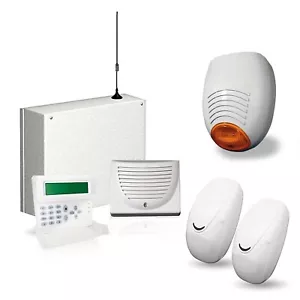 AMC - KIT 501 Centrale allarme C24 GSM PLUS +TASTIERA K-VOICE + SIRENA + SENSORI - Foto 1 di 1
