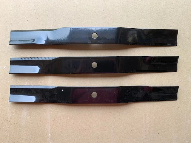 3 cuchillas derecha para cortacéspedes de vientre Woods L59 60" 6950 Foto 1 de 1