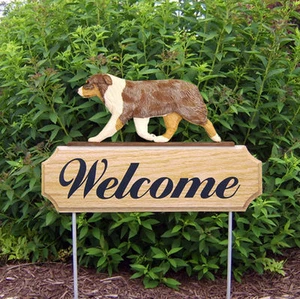 Australian Shepherd Wood Welcome Outdoor Sign Red Merle - Picture 1 of 1