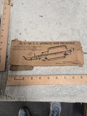 vintage so EZ automatic hook rug needle, wonderart, undated, box poor condition - Image 1 of 3