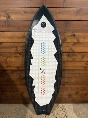 Hyperlite Broadcast Wakesurf Board 2025 5'4" Nuevo con MANCHAS - LEER DESCRIPCIÓN Foto 1 de 4
