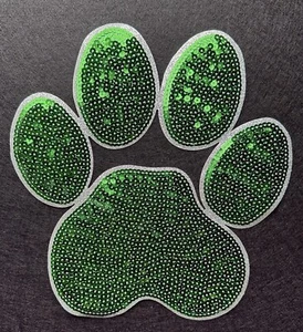 šš¾ Green Sequin Paw Patch ā 10" x 9.5" Sparkling Glitter Iron-On Appplique - Picture 1 of 7