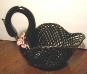 GORGEOUS BLACK & GOLD TRIM, PINK FLOWER HUGE 13" X 9" X 12" CERAMIC BASKET SWAN - Picture 1 of 12