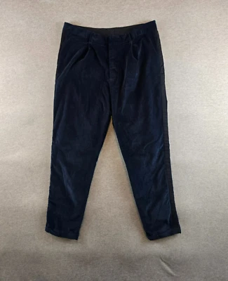 Pantalones de vestir de terciopelo Armani Exchange para hombre 31 azul marino manga puño pantalones al tobillo Foto 1 de 4