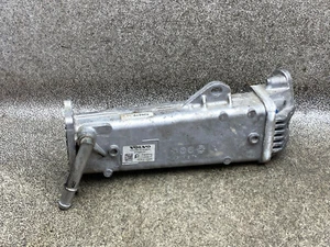 Enfriador de gases de escape 31325030 Enfriador AGR 232TKM Volvo V70 III D5 Momentum 12.1895.137 - Imagen 1 de 6