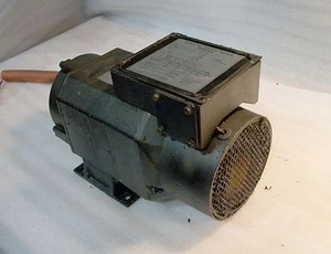 Fanuc Headstock Spindle Motor C-490003  200V AC AC Spindle Motor - Picture 1 of 6