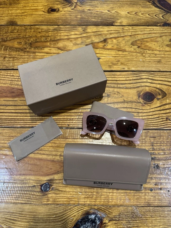 Gafas de sol para mujer Burberry BE4344 387413 rosa margarita marrón degradado 51 mm limpias Foto 1 de 4