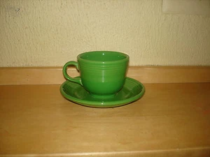 FIESTAWARE CONTEMPORARY  CUP AND SAUCER CHARTREUSE NO CHIPS OR CRACKS VERY NICE! - Picture 1 of 4
