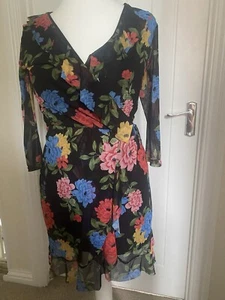 Lovely Black/Floral Dress - Picture 1 of 4