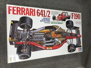 Tamiya 1/12 Ferrari 641/2 F190 Big Scale Series n.25 model kit, scatola danne... - Foto 1 di 12