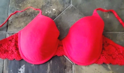 38D Fruit of the Loom Lightly Lined Full Coverage Underwire Cotton Bra 950001 - Image 1 of 4