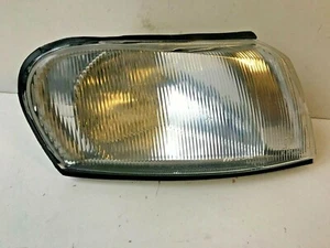 FITS VAUXHALL VECTRA B FRONT INDICATOR CORNER LIGHT DRIVERS RIGHT 1995-1998 - Picture 1 of 3