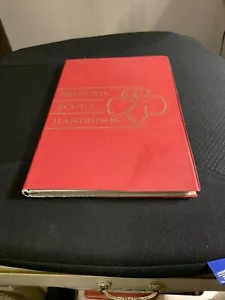 Brownie Scout Handbook 1951 - 13TH Impression, SEPT. 1957 with Red Dust Jacket - Picture 1 of 6