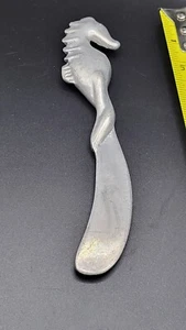 Cuchillo esparcidor de inmersión vintage Mariposa 1996 plateado Seahorse de 6 pulgadas. 2B - Imagen 1 de 3