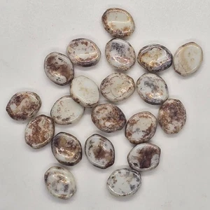 20 perle di vetro Picasso vintage - forma moneta ovale 11 mm - marmorizzate bianche e marroni - Foto 1 di 5