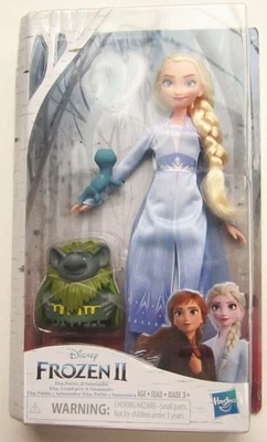 Disney FROZEN Elsa Muñeca Con Pabbie y Salamandra Set NUEVO En Caja 2019 Retirado Foto 1 de 2
