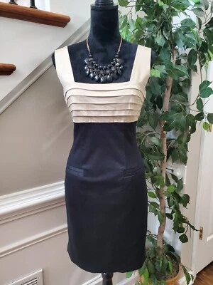 Vestido para mujer Maggy London negro y beige cuello cuadrado sin mangas hasta la rodilla 10P Foto 1 de 4