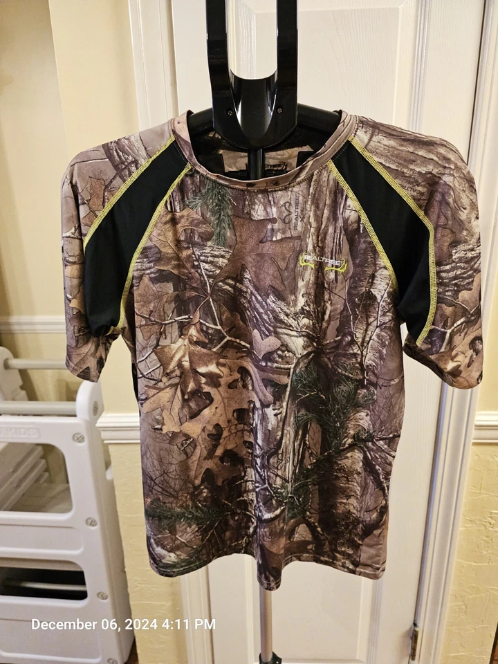Camisa Realtree Camuflada Jóvenes Niños 2XL Manga Corta Foto 1 de 4