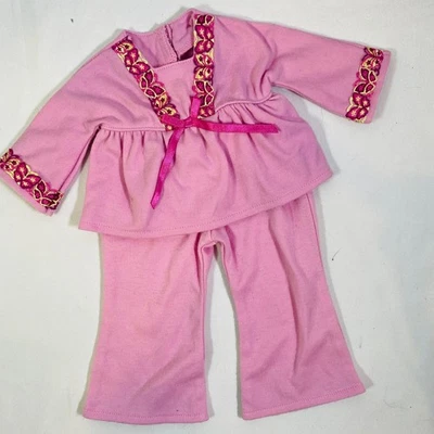 Conjunto de pijama y pantalón pijama mariposa rosa Julie's American Girl Doll de 18" Foto 1 de 4