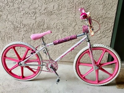 Bmx cruiser 24 Diamondback Reactor Breast Cancer Survivor/Awareness Tribute - Image 1 of 4