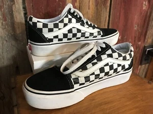 Scarpe stringate Vans bianche e nere Old Skool scamosciate orlo a scacchi donna 8 uomo 6,5 - Foto 1 di 5