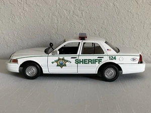 Coche de policía Motormax personalizado fundido a presión escala 1/24 Blount County Sheriff - Imagen 1 de 5
