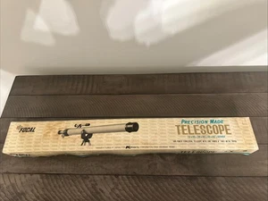 Vintage Focal White Black Achromatic Coated Lens Refractor Telescope With Stand - Picture 1 of 3