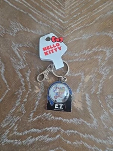 Universal Studios Exclusive Hello Kitty E.T. The Extra Terrestrial Keychain NEW - Picture 1 of 1