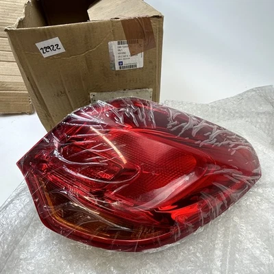 Vauxhall Astra J Hatch Right Rear Brake Lamp Taillight Genuine Opel 13306454 - Image 1 of 4