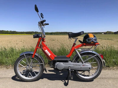 Piaggio Vespa Bravo Mofa orange - Gemeinschaftsmofa Büttenwarder - Oldtimer 1981 - Bild 1 von 4