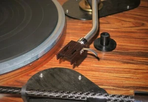 Nuevo cabezal hecho a medida para brazo EMT 997 929 palo de rosa -edición limitada- - Imagen 1 de 4