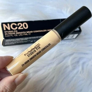 MAC Studio Fix 24-Hour Smooth Wear Concealer~NC20~Full Size 7mL /0.24Oz~New Box - Picture 1 of 4
