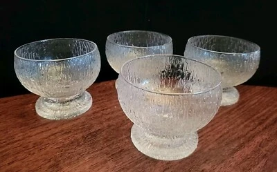 CUATRO PLATOS TAZÓN POSTRE CON PATAS DE VIDRIO TRANSPARENTE IITTALA KEKKERIT 12 OZ Foto 1 de 4