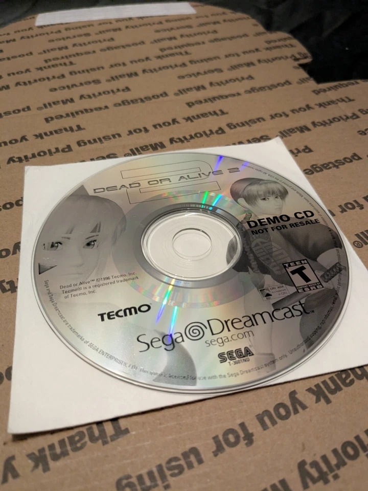 Sega Dreamcast Dead or Alive 2 Kiosk Demo Disc Only - Image 1 of 1