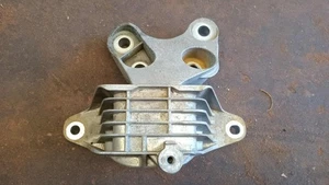 10/2017 to 12/2020 Holden ZB Commodore 2.0L Diesel - Left engine mount 84254937 - Picture 1 of 3