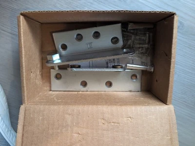 Bisagra de pivote de refuerzo de superficie completa sin manos Hager 253 2C (121571) Foto 1 de 2