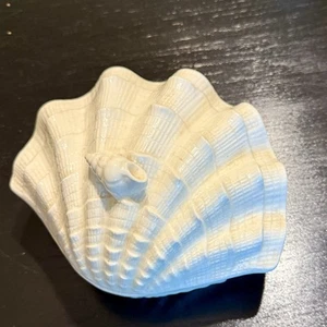 Portagioie conchiglia ceramica vintage con coperchio grande 8 in molto bello! - Foto 1 di 9