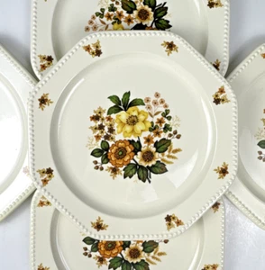 Vtg Royal China Ironstone 5 Dinner Plates Octagon Bouquet 70s Floral Cottagecore - Picture 1 of 11