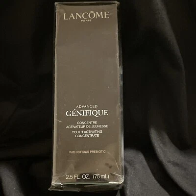 Nuevo suero activador juvenil Lancôme Advanced Génifique - 2,5 oz Foto 1 de 4